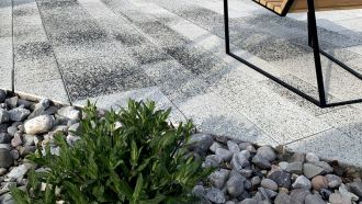 CS BETON Dlažba GRAN TECH Mineral 8 cm černo-bílá