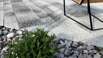 CS BETON Dlažba GRAN TECH Mineral 8 cm černo-bílá AKCE