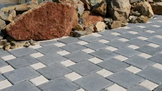 CS BETON Zámková dlažba QUADRO 6 cm | 60 mm šedá, 60 mm bílá, 60 mm černá, 60 mm červená, 60 mm hnědá, 60 mm javor, 60 mm okr
