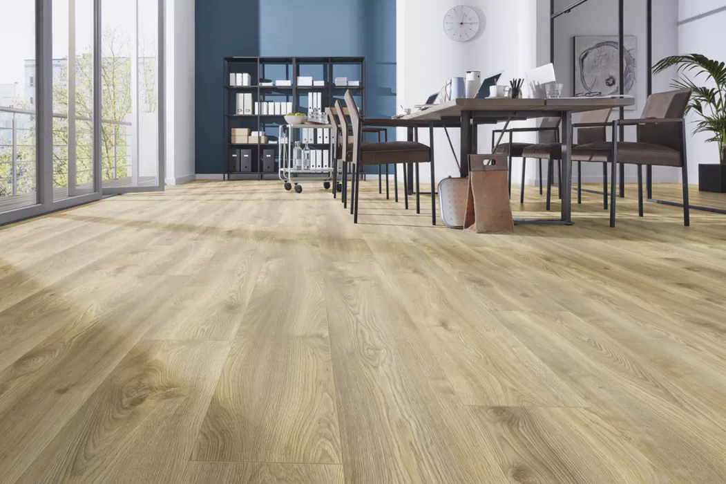 Laminátová plovoucí podlaha Eurowood PRIMA 4794 ER Dub natur V4 spára AKCE