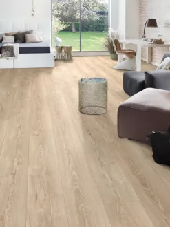 Laminátová plovoucí podlaha Natural K485 NL Dub Select V4 spára