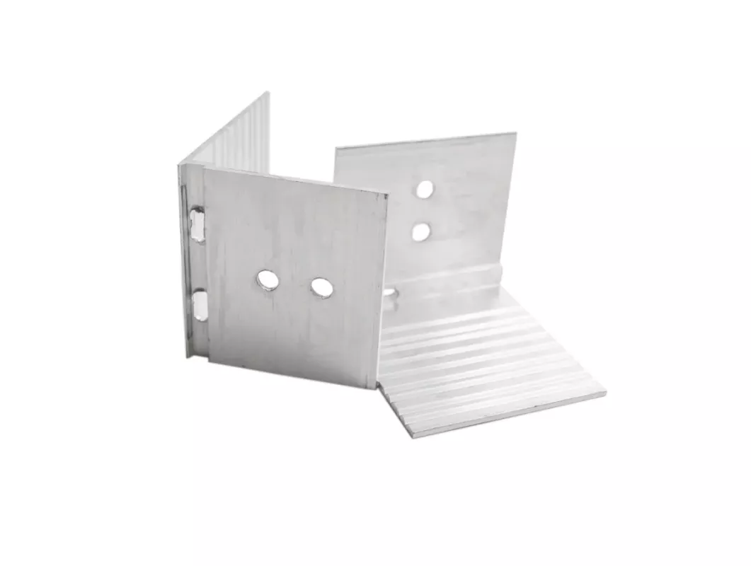 Ukončovací úhelník hliníkový 45x60x60mm 5ks/bal GUTTA