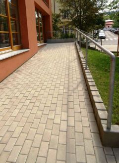 CS BETON Palisáda LENA - 40 cm hnědá